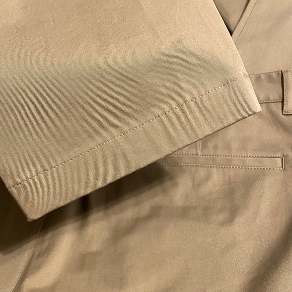 Theory Men's Khaki Chino Pants - Picture 5 of 6